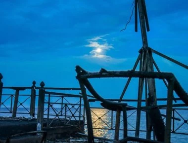 Νέα μήνυση 15 συγγενών θυμάτων της πυρκαγιάς στο Μάτι - «Οι άνθρωποί μας βρήκαν τραγικό θάνατο πλήρως εγκαταλελειμμένοι»